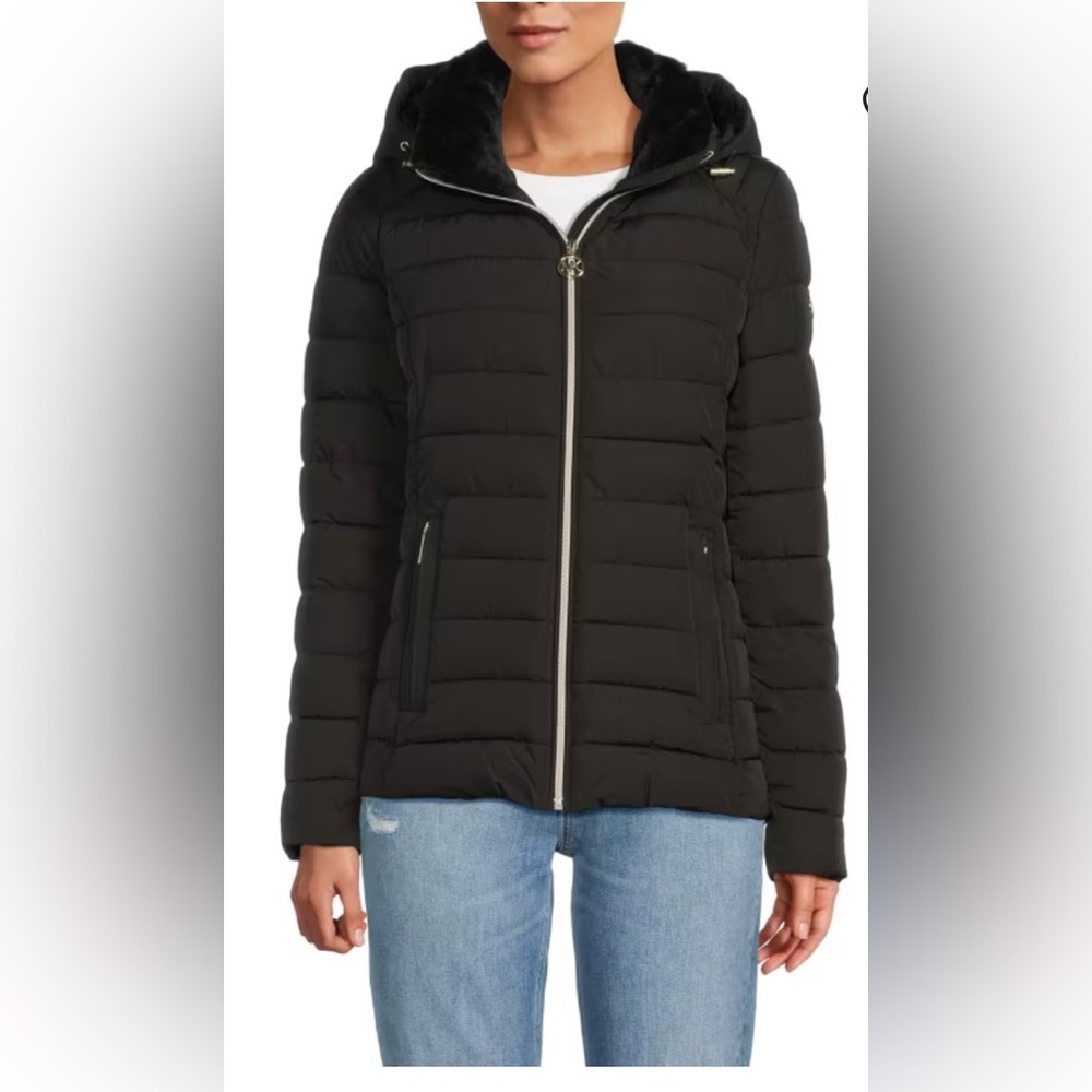 NWT Michael Kors Packable Puffer Jacket Black Faux Fur Hood Women’s